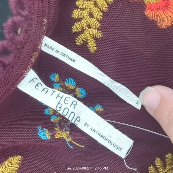 Anthropologie by Feather Bone Floral Embroidered Mesh Blouse Maroon Multi Small - Picture 8 of 9